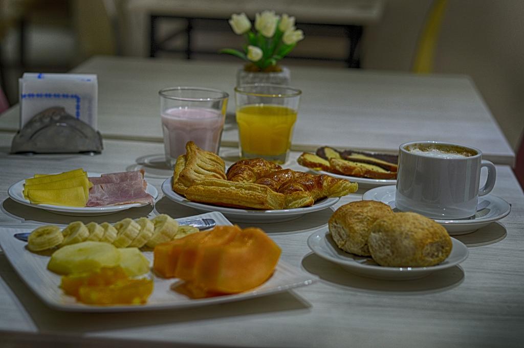 Columbia Palace Hotel بوينس آيرس المظهر الخارجي الصورة